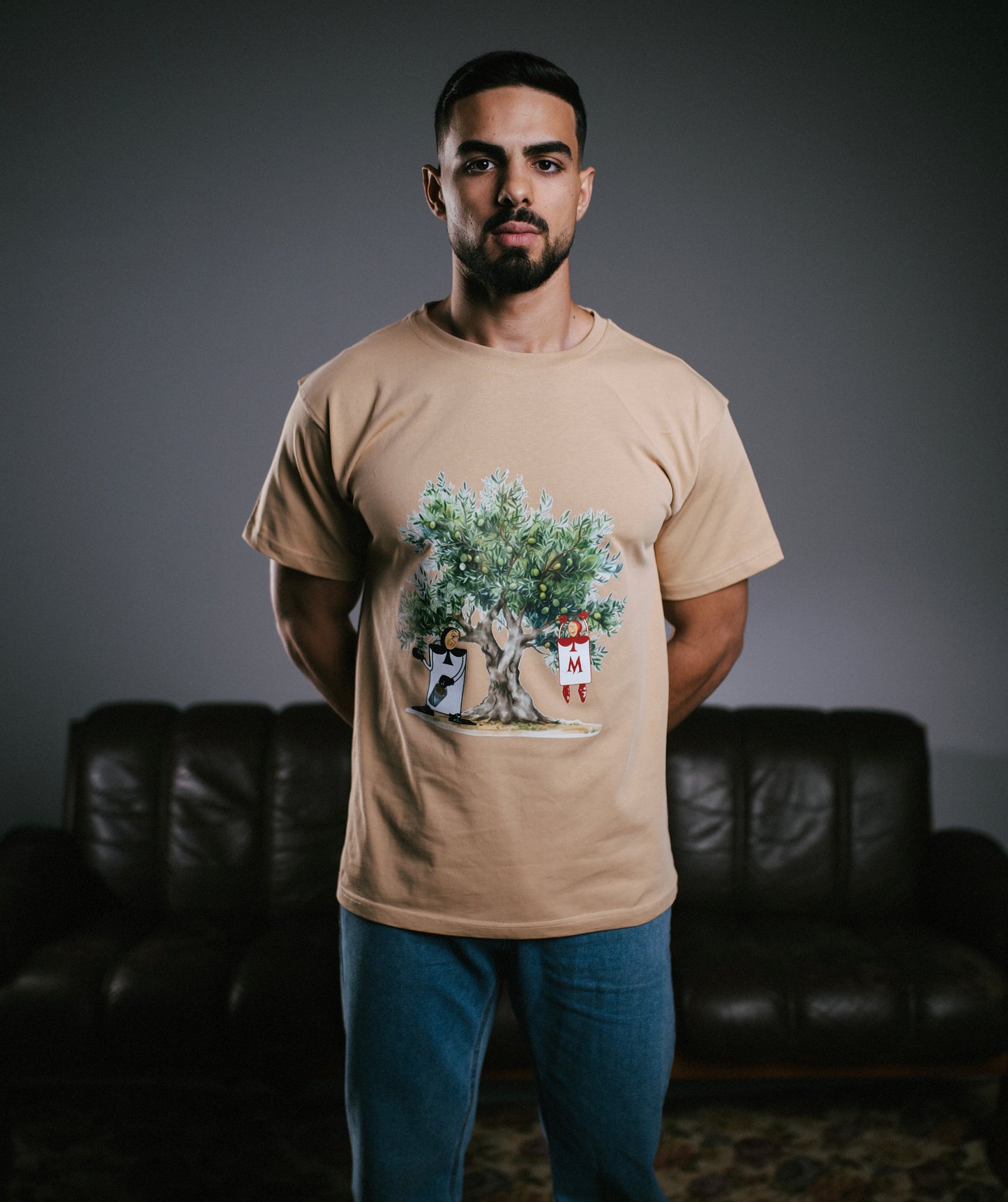 تيشيرت تحت الزيتونة – Under the Olive Tree