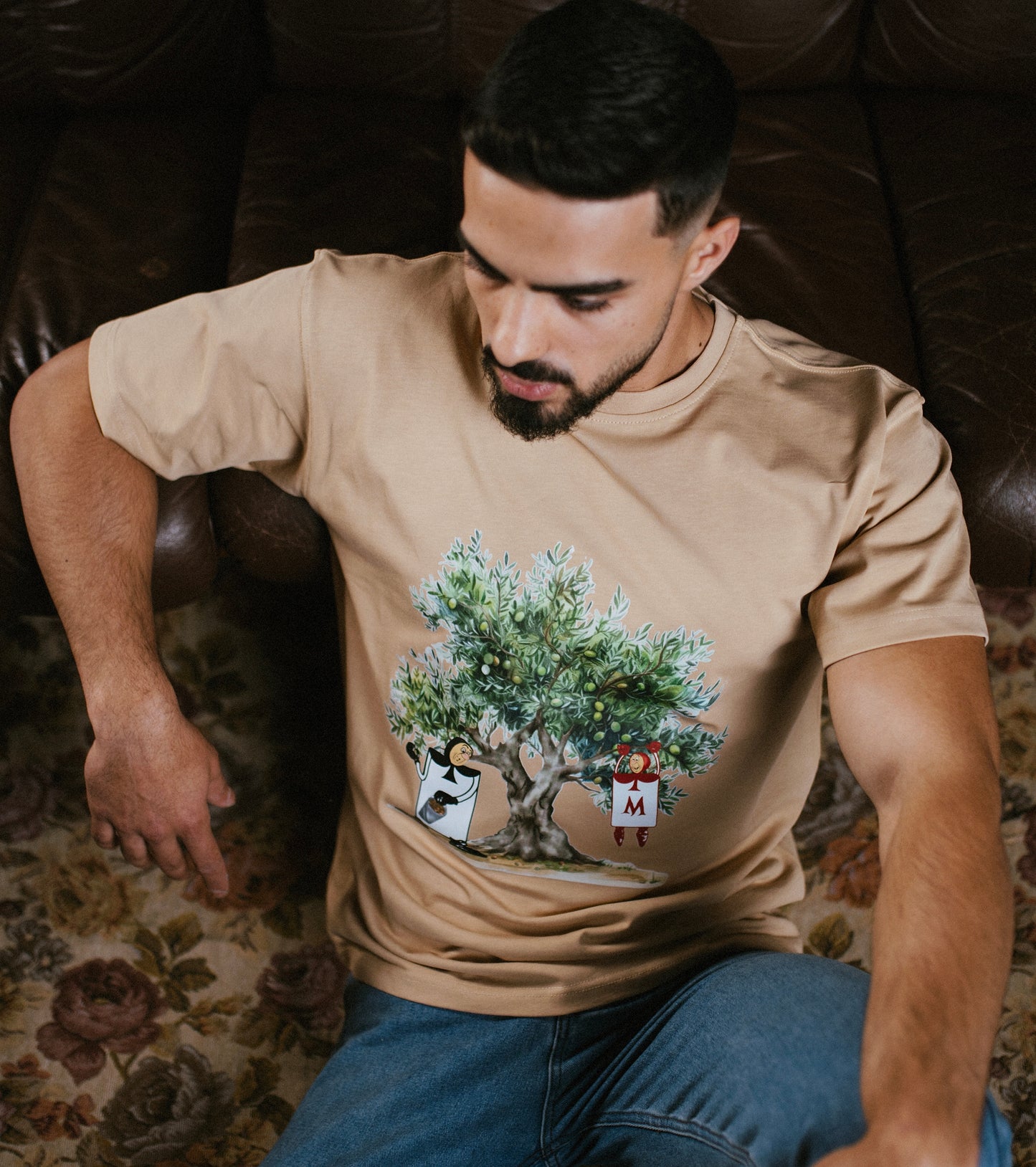 تيشيرت تحت الزيتونة – Under the Olive Tree